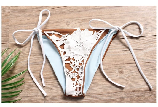 レースアップリケ ビキニ