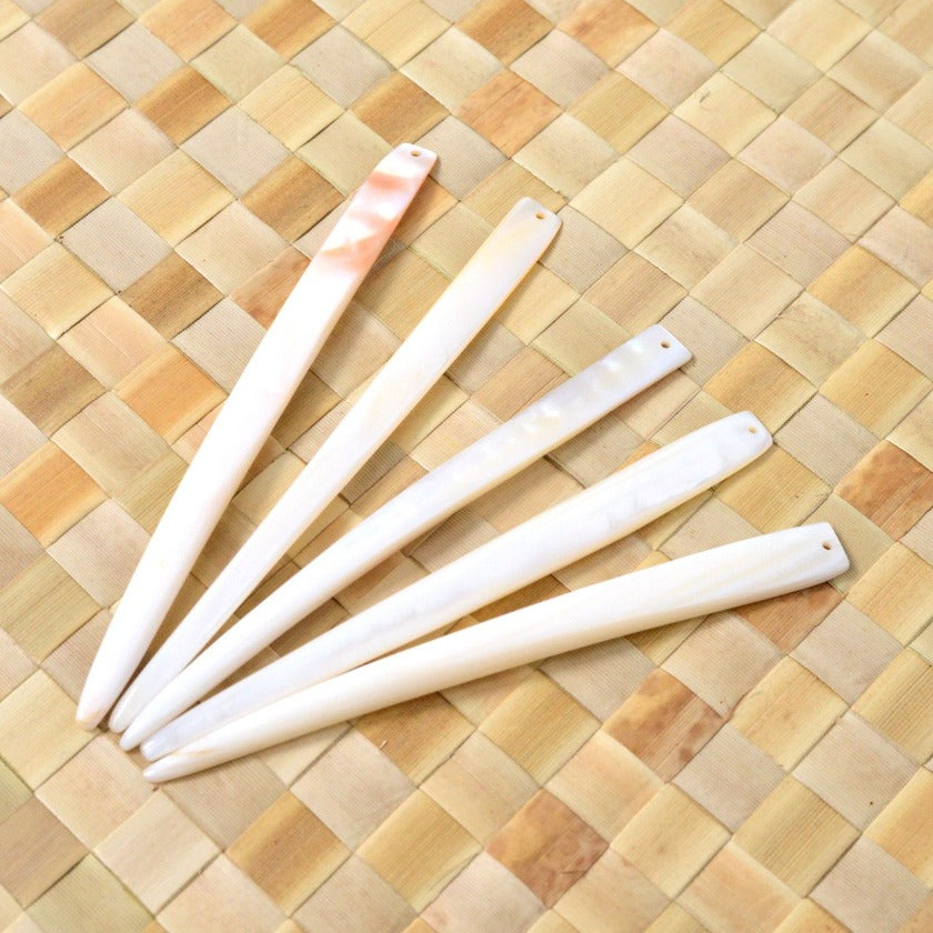 タヒチアンダンス 衣装 手作り衣装 カスタム オリタヒチ 衣装材料 白蝶貝 MOP シェル ヒップベルト ヘッドドレス マハナショップ MAHANA パーツ デザイン 個性的