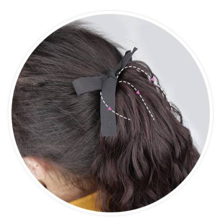 フラダンス タヒチアンダンス ハワイアン オリタヒチ フラダンス 髪型 ヘアスタイル ワッフル ふわふわ ボリューム ロングウェーブ ウイッグ 襟足 付け毛 マハナショップ MAHANA イベント ステージ 発表会 舞台衣装 ポニーテール