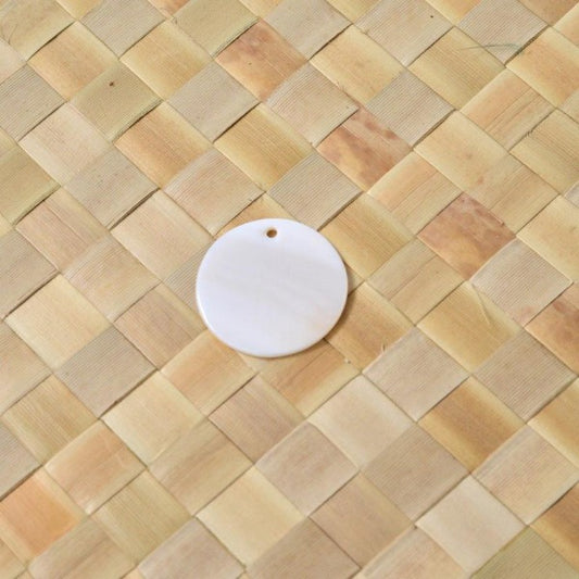 タヒチアンダンス 衣装 手作り衣装 カスタム オリタヒチ 衣装材料 白蝶貝 MOP シェル ヒップベルト ヘッドドレス マハナショップ MAHANA パーツ 3cm