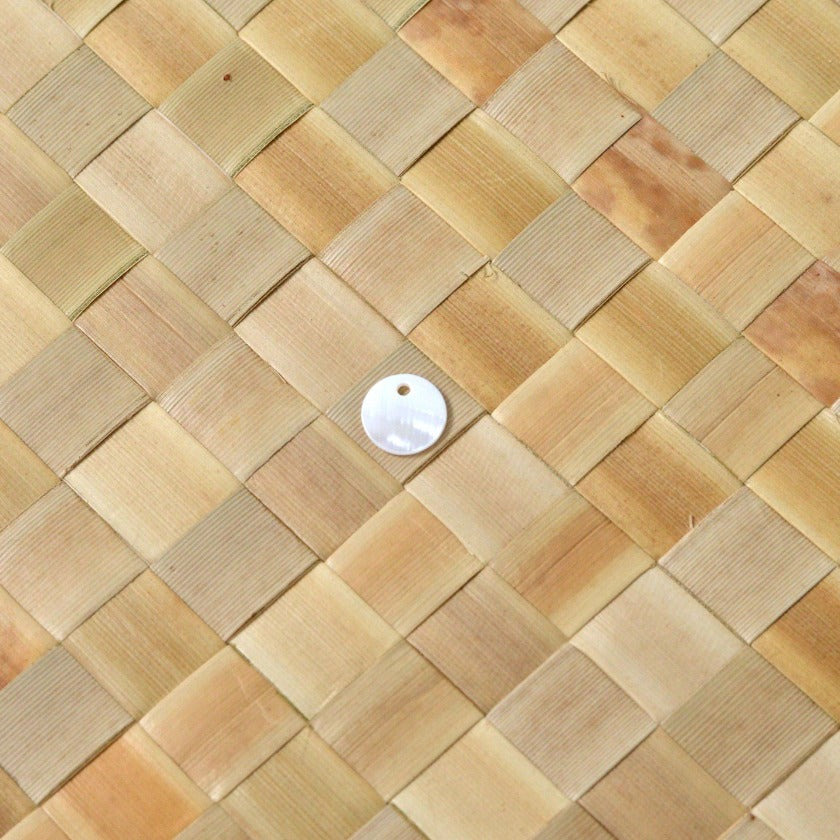 タヒチアンダンス  衣装　手作り衣装　カスタム　オリタヒチ  衣装材料　白蝶貝　MOP　シェル　ヒップベルト　ヘッドドレス　マハナショップ　MAHANA　1cm